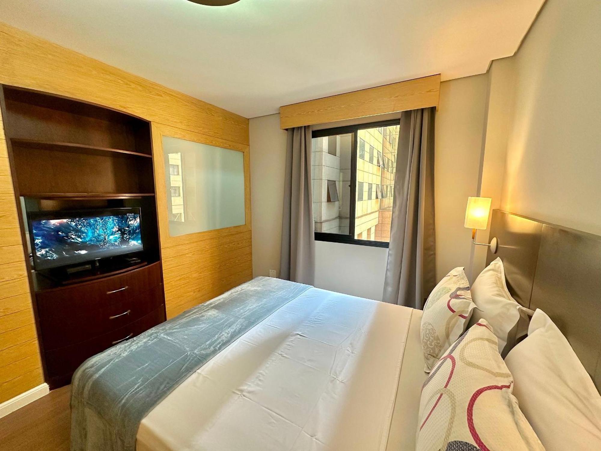 Times Square Jamaris 100 - Uh 211 Hotel São Paulo